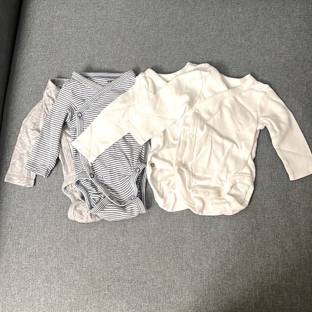 Baby bodysuits